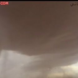بالفيديو والصور … مواطن يرصد حفرة عميقة تشكل خطراً على المارة وتهدد المتنزهين شرقي اﻷفلاج