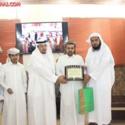 الشيخ عبدالعزيز بن مترك يستقبل الشيخ جابر الخليفة