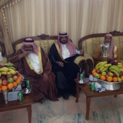 رئيس مركز الهدار يستقبل الشيخ جابر الخليفة