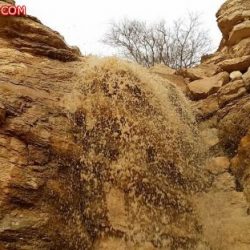 بالصور السيول تقطع طريق الأحمر – الجويفا – مكه