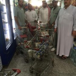 شاحنة تصرع وتصيب ستة مسافرين في اﻷفلاج