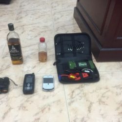 حريق في مبنى تحت الأنشاء يتسبب في تصاعد أدخنة كبيرة