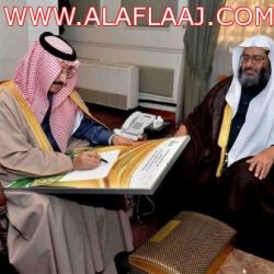 محافظ الأفلاج يدشن الحملة الوطنية للتطعيم ضد الحصبة والحصبة الألمانية والنكاف في المدارس
