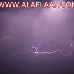 مواطنون : هل ينتظر المسافرون أن يمر مسؤول ليتم إصلاحه