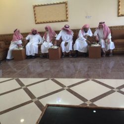بوينغ” تقتحم السماء بطائرتها الجديدة وتستعرض بحركات بهلوانية في فيديو حابس للأنفاس