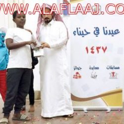 مدير التعليم يستقبل المهنئين بالعيد من منسوبي التعليم