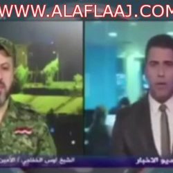 بالصور: مدير قروب على “واتساب” يتسلم سيارة فارهة هدية من أعضائها