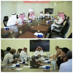 الجوالات الذكية : جالس عندي وتسولف مع غيري ؟