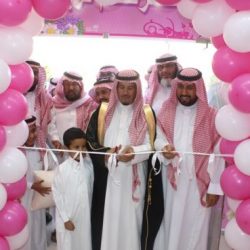 بالصور : ابتدائية زيد بن ثابت بالخالدية تكرم طلابها المتفوقين
