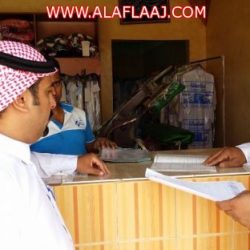 بالصور : إدارة المساجد تُجهز مصلى العيد