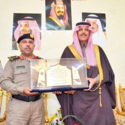 مصادر / القبض على 11 أميراً تجمهروا في قصر الحكم .. تم إيداعهم سجن الحائر