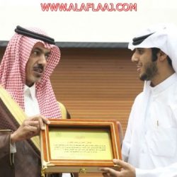بالفيديو والصور : محافظ الأفلاج يفتتح حديقة النوافير الراقصة في الأحمر