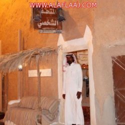 الإعلامي خالد الحامد يتلقى اتصالاً هاتفياً من صاحب السمو الأمير بندر بن سلمان آل سعود