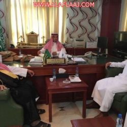 ابتدائية خالد بن الوليد تحتفي بطلابها المتخرجين