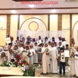 وزارة العمل تتيح بتعديل المهن اعتباراً من اليوم الأحد