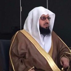 لجنة التنمية الإجتماعية تحتفل بأول تصميم للمصمم  يزيد آل زعير