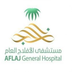 مواطن من ذوي الاحتياجات يقود دراجته بطريقة عكسية*