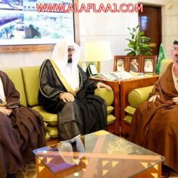 بالصور.. محافظ الأفلاج يفتتح مركز الدفاع المدني بالأحمر ويتفقد المراكز الصحية والأمنية والتنموية