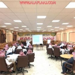 بالصور ..رابطة الأفلاج الخضراء تغرس 90 شتلة بكليات الجامعة