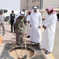 بالصور: عميد شؤون الطلاب بجامعة الأمير سطام يتفقد كليات الأفلاج