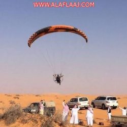 أمير الرياض يكرّم رجل أمن في الأفلاج انقذ طفل من الحريق