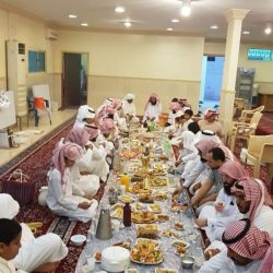 شاهد : بحضور الشثري والرميح جمعية “إنسان” بالأفلاج تنظم إفطارًا جماعيًّا لمستفيديها