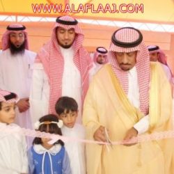 شاهد .. بمشاركة محافظ الأفلاج ومدير التعليم انطلاقة البرامج الترفيهية للطلاب المستجدين