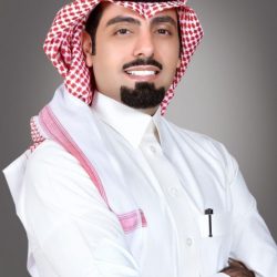بحضور أكثر من 70 مواطنًا وعدد من الخبراء : جنة الأفلاج تنظّم ورشة عمل “تربية النحل وصناعة العسل”