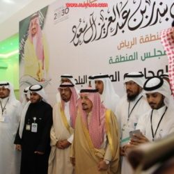 الشيخ محمد بن واشد آل زنان يتبرع بأكثر من ٣٠٠ الف لتأثيث إسكان الأفلاج