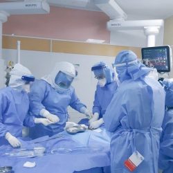 “لجنة تنمية الأفلاج” توزع 20 ألف بروشور توعوي وإرشادي عن كورونا