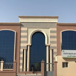 بتر رجْل آسيوي وإصابة آخر في حادث مروري لمعدّة بالأحمر