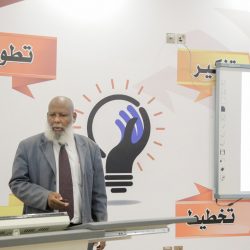 مدير إدارة المساجد والدعوة والإرشاد في محافظة الأفلاج يصدر عدداً من القرارات الإدارية