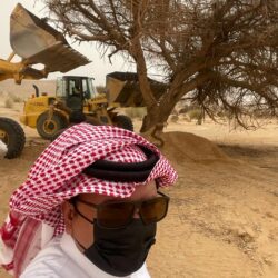 شاهد.. بلدية البديع تستنفر طاقتها لإزالة آثار مخلفات السيول
