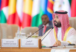 بالصور : أسرية الأفلاج تنظم فعالية المشي وسط مشاركة مميزة من كبار السن والشباب