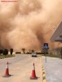 “مدني الأفلاج” يحذر من عاصفة غبار تستمر حتى ساعات الليل اليوم