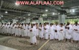 بالصور.. أسر شهداء “تفجير عسير” يؤدون مناسك العمرة.. واحتفاء خاص بهم من الخزيم والمعيقلي