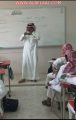 معلم يقطع إجازته المرضية في الأفلاج لإكمال خطته التعليمية