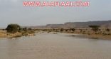 مدني الأفلاج ينبه بالإبتعاد عن مجاري السيول