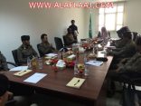 محافظ الأفلاج يرأس إجتماع اللجنة الأمنية في مقر شرطة المحافظة