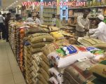مختصون: الأرز انخفض خارجيًا 50 % .. والتجار يرفعون الأسعار