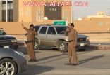 بالفيديو والصور : جهود رجال الأمن لتنظيم حركة السير