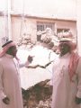 بالصور : خيرية الأفلاج تقف مع أسرة إنهار منزلها بسبب الأمطار