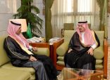 أمير منطقة الرياض يستقبل محافظ الزلفي مسفر بن غالب الضويحي