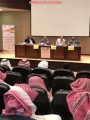 بحضور مشرف كليات الأفلاج مناقشة مشاريع التخرج