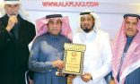 الدكتور عبدالعزيز الزير يفسر الأحلام في إثنينية الذييب