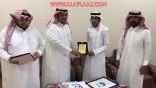 تعليم الأفلاج تكرم الرسام الموهوب ” سعود الهواملة “
