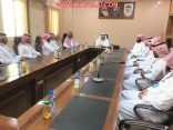 بحضور مدير التعليم القيادة المدرسية تختتم برنامج ” القائد الواعد 2 “