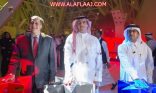 وزير الإعلام يفتتح أول دار سينما في السعودية
