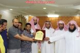 بالصور : جاليات الهدار تكرم المكتب التعاوني