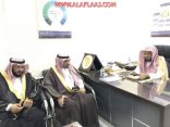 بالصور: محافظ الأفلاج يفتتح مقر جمعية تحفيظ القرآن .. يدرس فيها 1936 طالبًا وطالبة